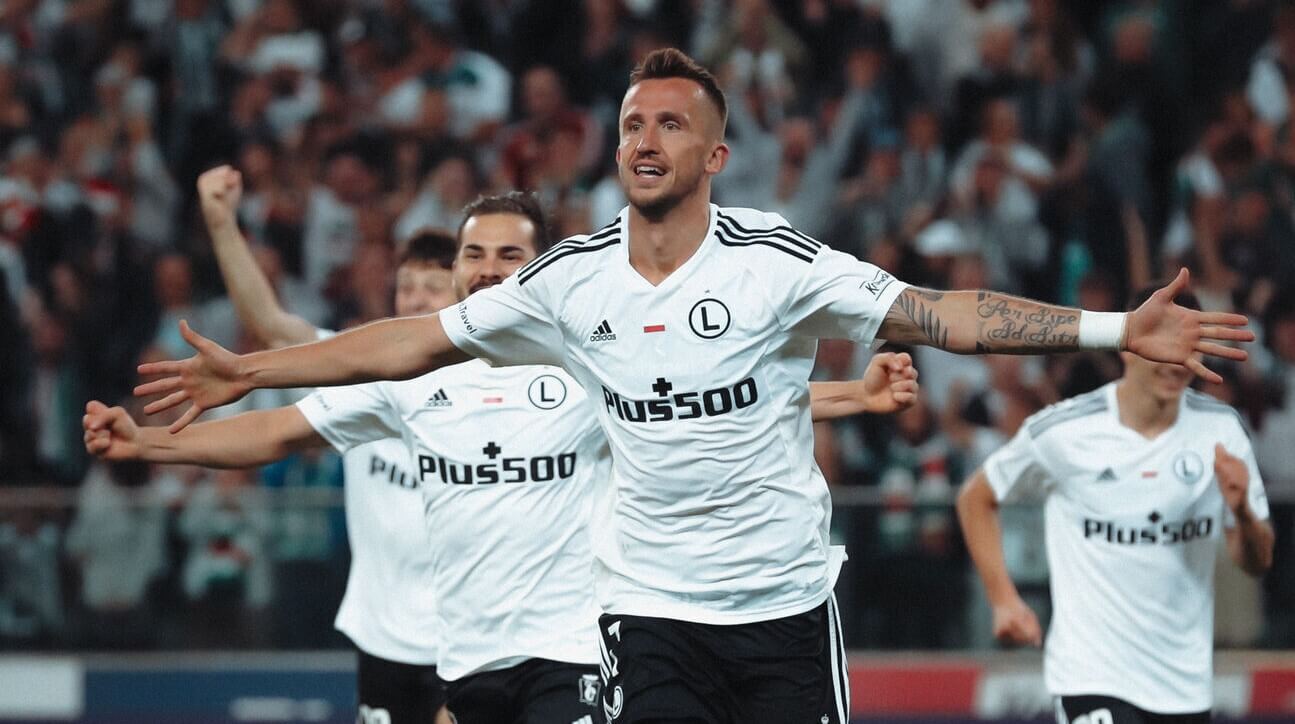 Pálili ostrými nejen v pěti elitních ligách